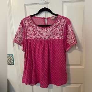 Savanna Jane embroidered shirt size large